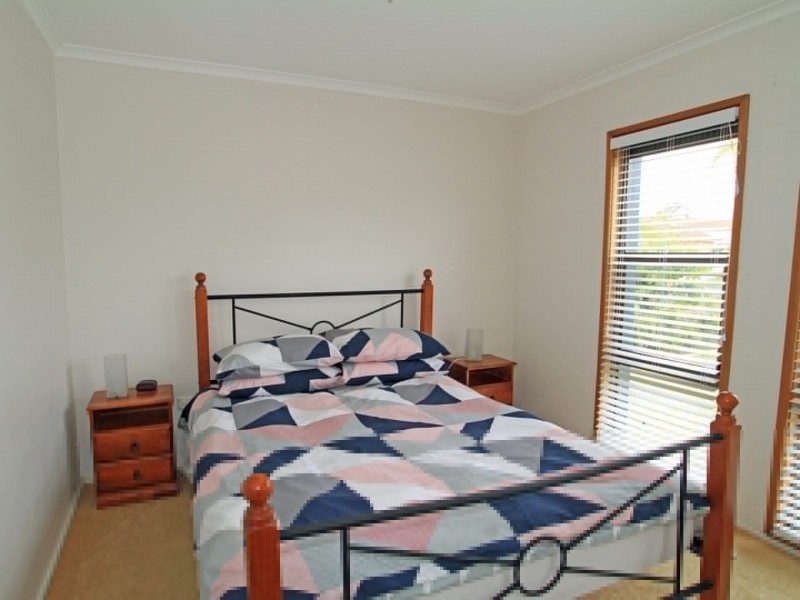 77 Jacobs Drive, Sussex Inlet NSW 2540