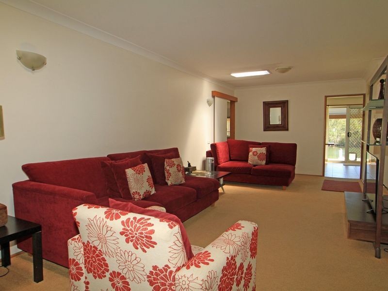 77 Jacobs Drive, Sussex Inlet NSW 2540