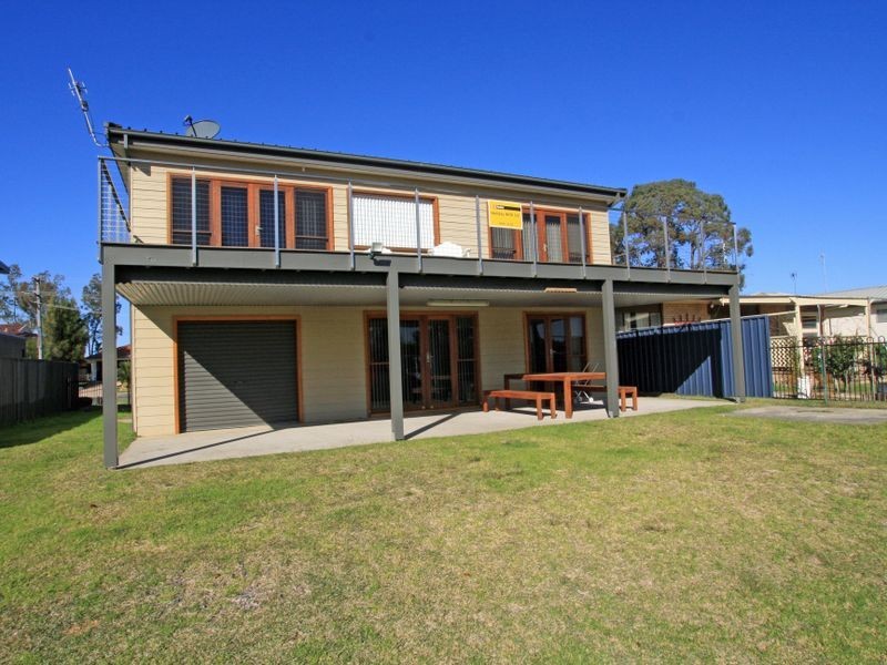 95 Jacobs Drive, Sussex Inlet NSW 2540