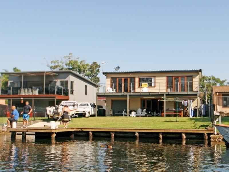 95 Jacobs Drive, Sussex Inlet NSW 2540