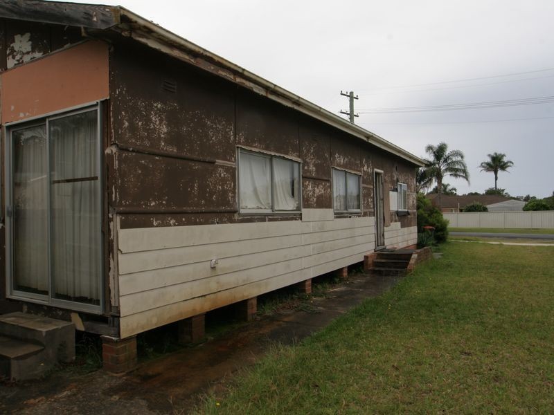 37 Lyons Road, Sussex Inlet NSW 2540