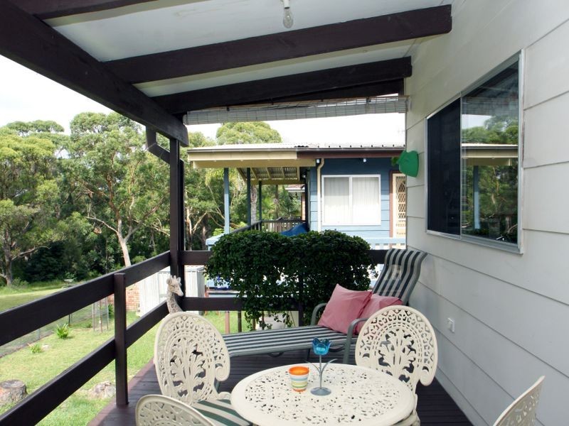 12 Ethel Avenue, Sussex Inlet NSW 2540