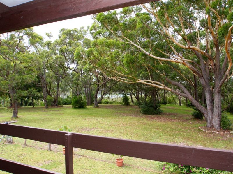 12 Ethel Avenue, Sussex Inlet NSW 2540
