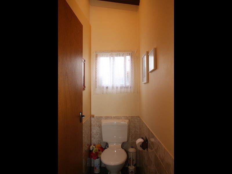 12 Ethel Avenue, Sussex Inlet NSW 2540