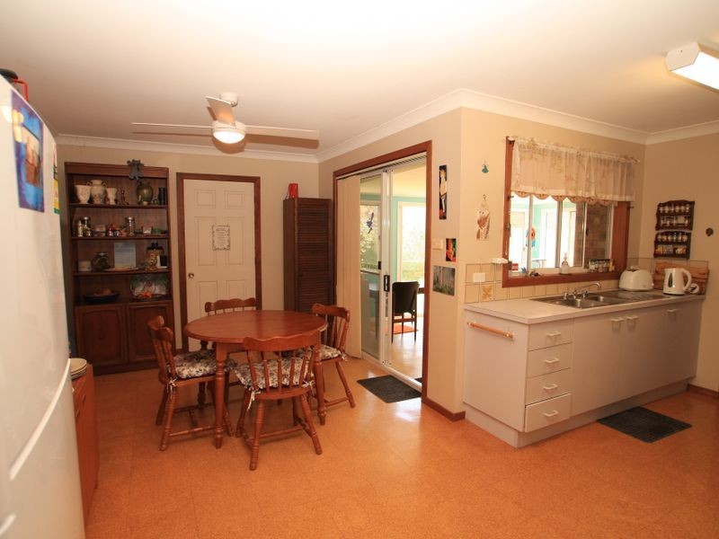 39 Tradewinds Avenue, Sussex Inlet NSW 2540