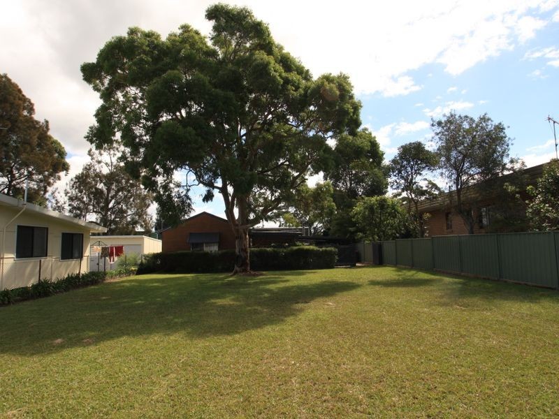 21 Lyons Road, Sussex Inlet NSW 2540