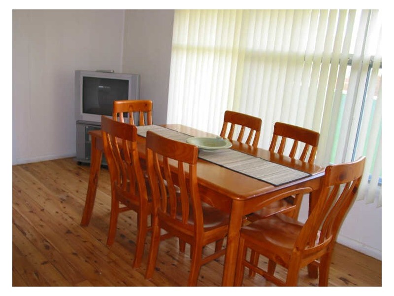 24 Kirpson Street, Berrara NSW 2540