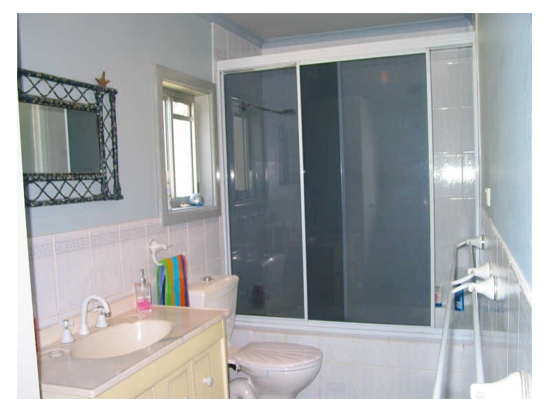 24 Kirpson Street, Berrara NSW 2540