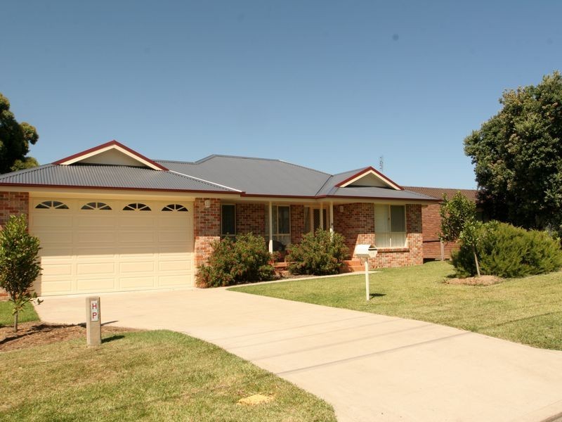 18 Tradewinds Avenue, Sussex Inlet NSW 2540