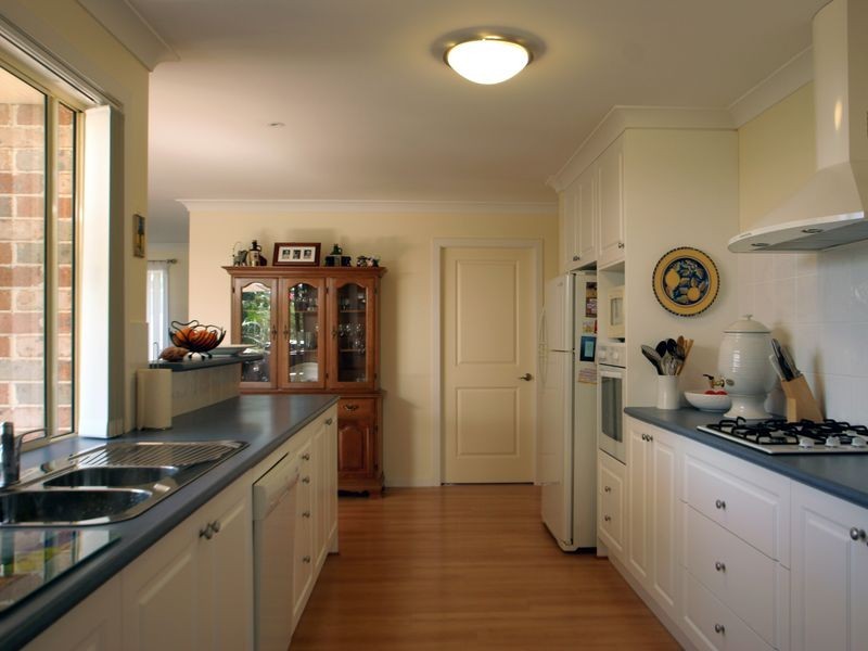 18 Tradewinds Avenue, Sussex Inlet NSW 2540