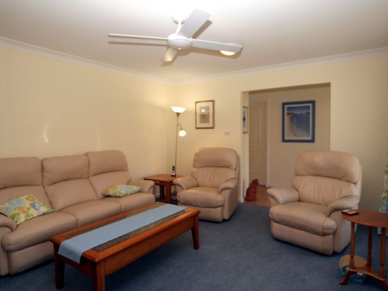 18 Tradewinds Avenue, Sussex Inlet NSW 2540