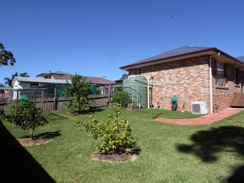 18 Tradewinds Avenue, Sussex Inlet NSW 2540