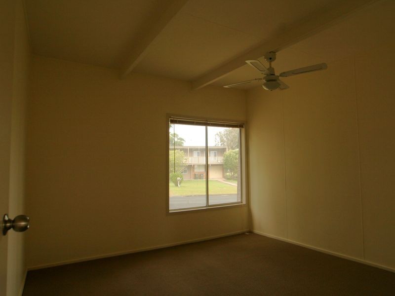 25 Ray Street, Sussex Inlet NSW 2540