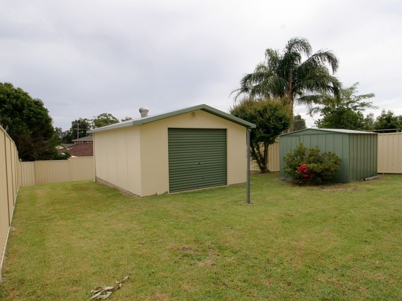 25 Ray Street, Sussex Inlet NSW 2540