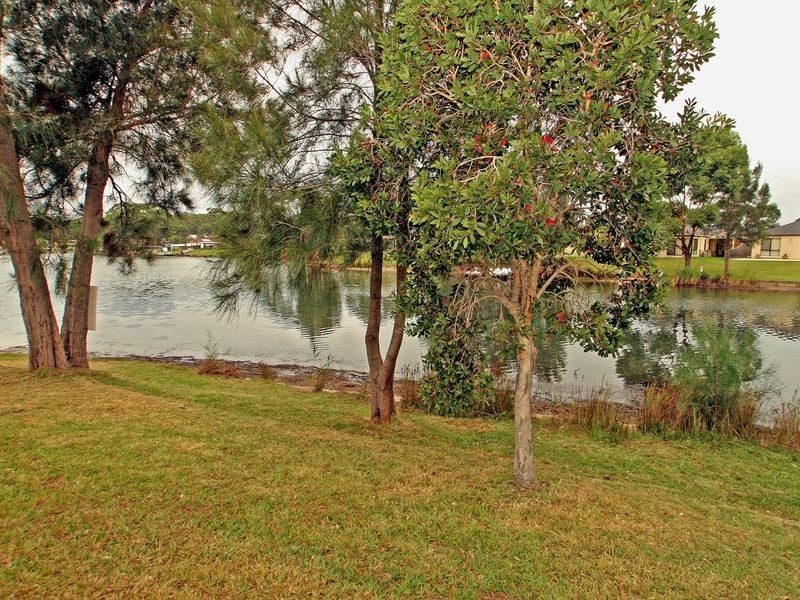 6 Plover Close, Sussex Inlet NSW 2540