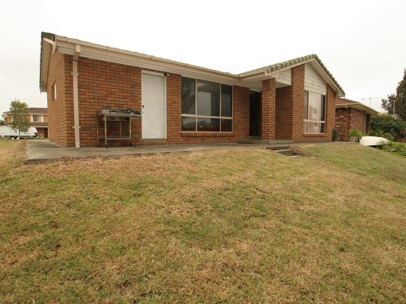 6 Plover Close, Sussex Inlet NSW 2540