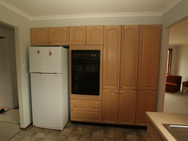 6 Plover Close, Sussex Inlet NSW 2540