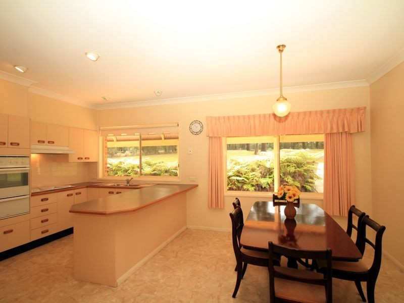 924 Sussex Inlet Road, Sussex Inlet NSW 2540