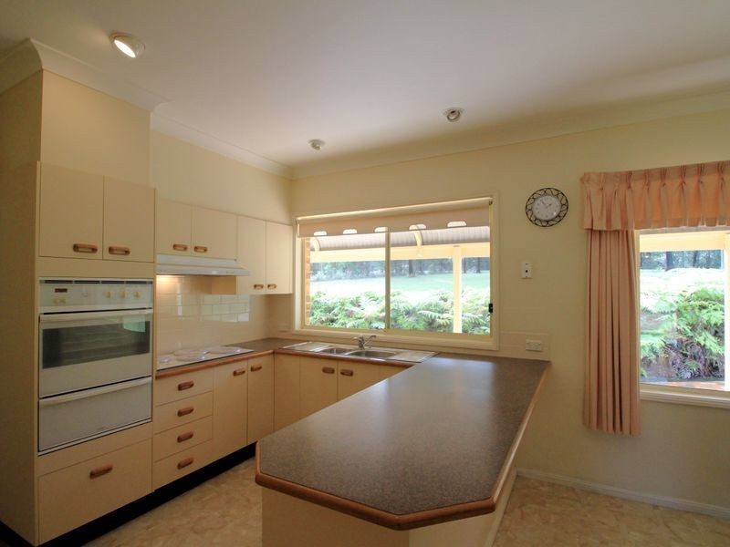 924 Sussex Inlet Road, Sussex Inlet NSW 2540
