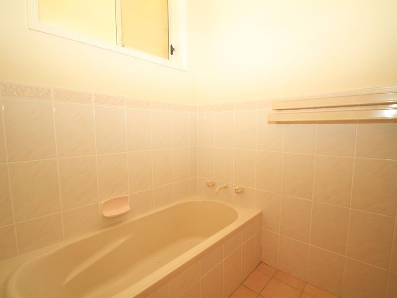 924 Sussex Inlet Road, Sussex Inlet NSW 2540