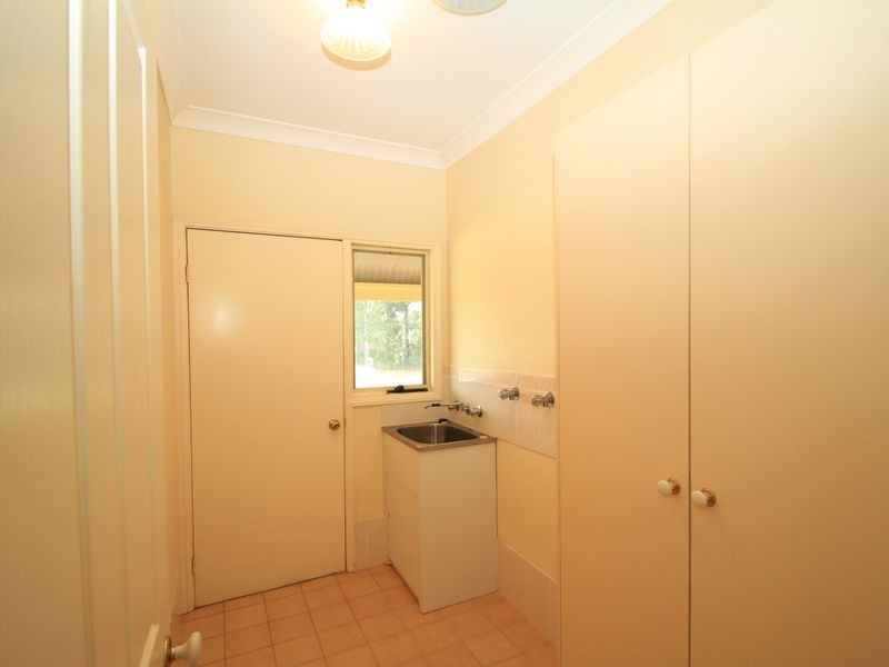 924 Sussex Inlet Road, Sussex Inlet NSW 2540