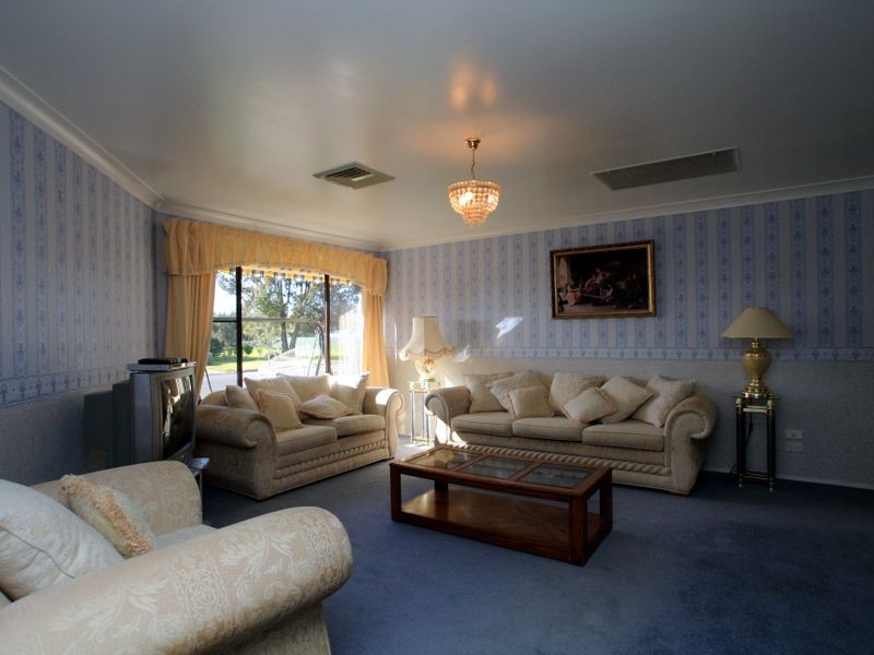 74 Jacobs Drive, Sussex Inlet NSW 2540