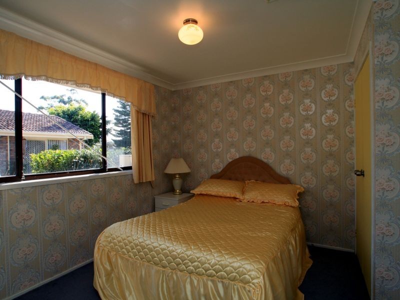 74 Jacobs Drive, Sussex Inlet NSW 2540