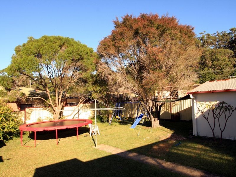 8 Voyager Avenue, Sussex Inlet NSW 2540