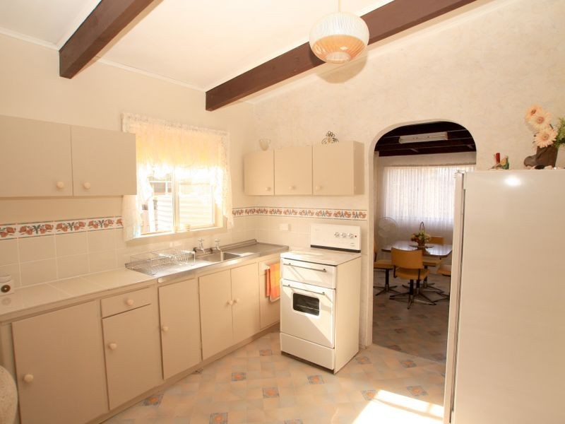 4 Driftwood Avenue, Sussex Inlet NSW 2540