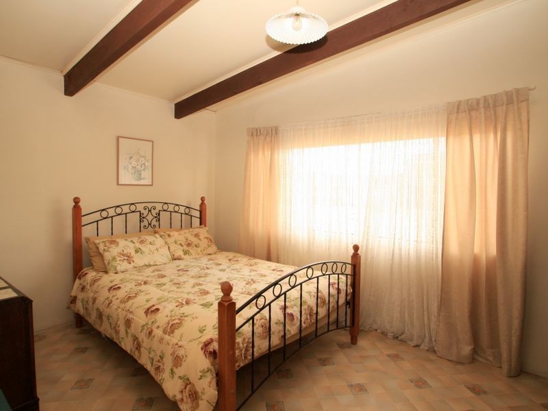 4 Driftwood Avenue, Sussex Inlet NSW 2540