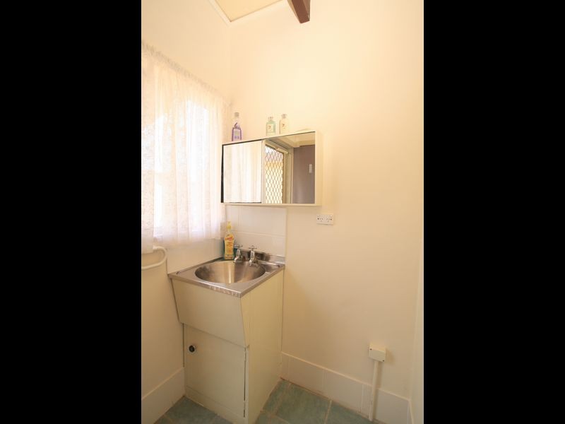 4 Driftwood Avenue, Sussex Inlet NSW 2540