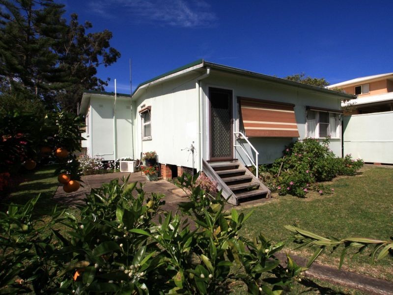 20 River Road, Sussex Inlet NSW 2540