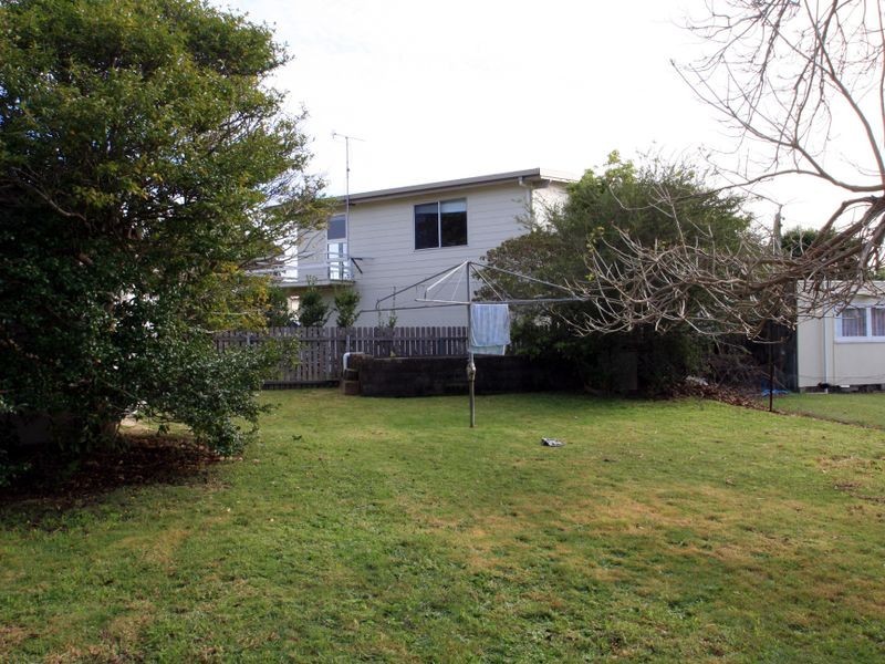 39 Iverison Road, Sussex Inlet NSW 2540