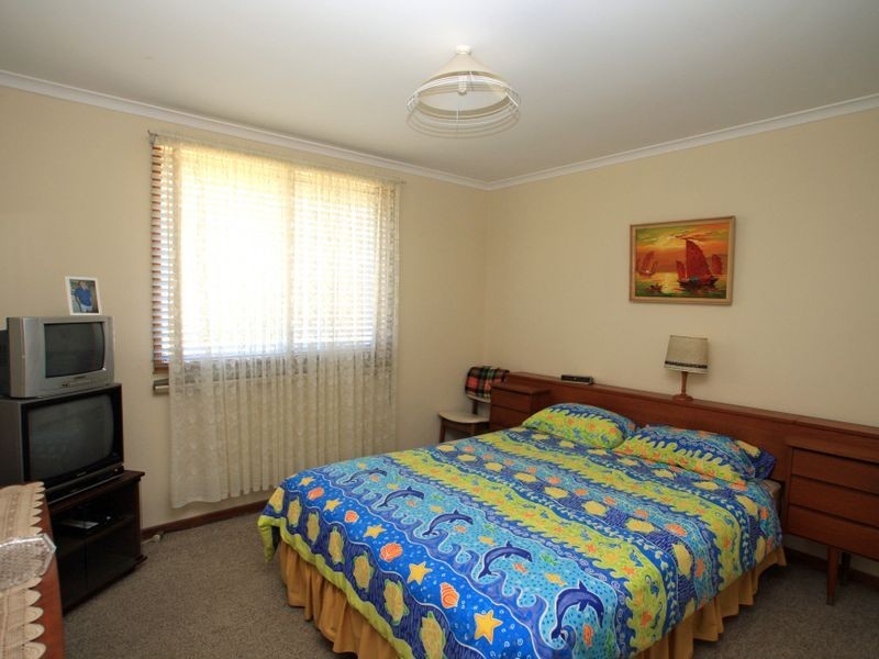 13 Tradewinds Avenue, Sussex Inlet NSW 2540