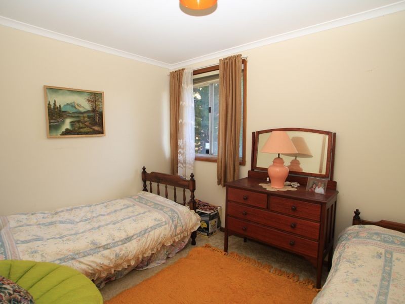 13 Tradewinds Avenue, Sussex Inlet NSW 2540