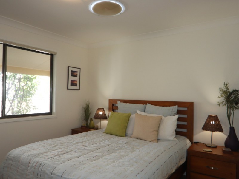10 Beachview Avenue, Berrara NSW 2540