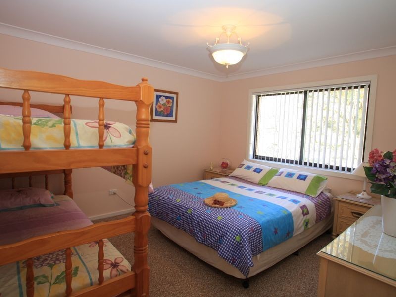 20 Beachway Avenue, Berrara NSW 2540
