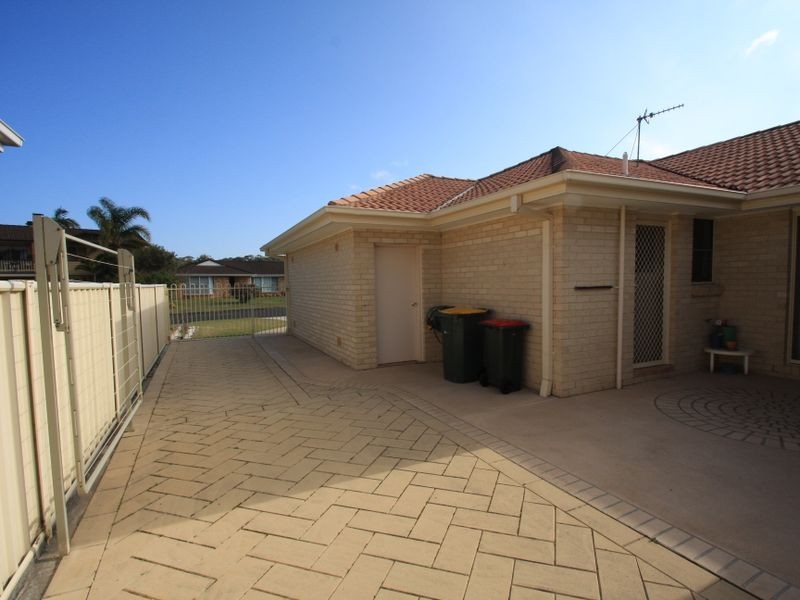 24 Dotterel Place, Sussex Inlet NSW 2540