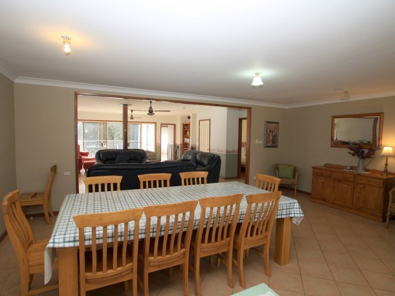 49 Ray Street, Sussex Inlet NSW 2540