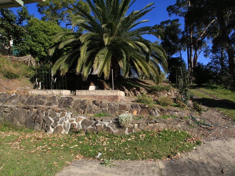 120 River Road, Sussex Inlet NSW 2540