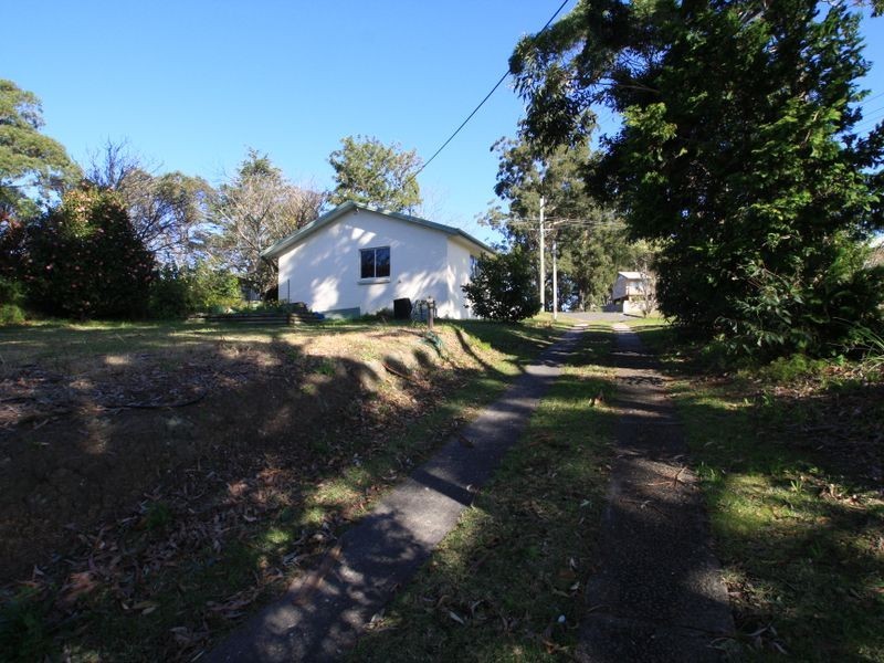 120 River Road, Sussex Inlet NSW 2540