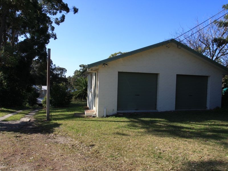 120 River Road, Sussex Inlet NSW 2540