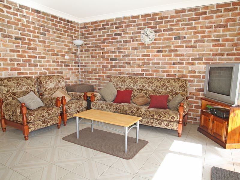 41 Sussex Inlet Road, Sussex Inlet NSW 2540