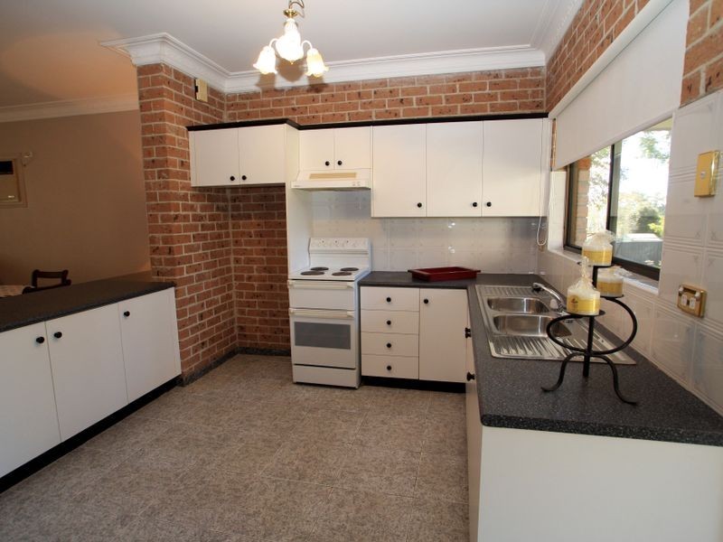 30 Suncrest Avenue, Sussex Inlet NSW 2540