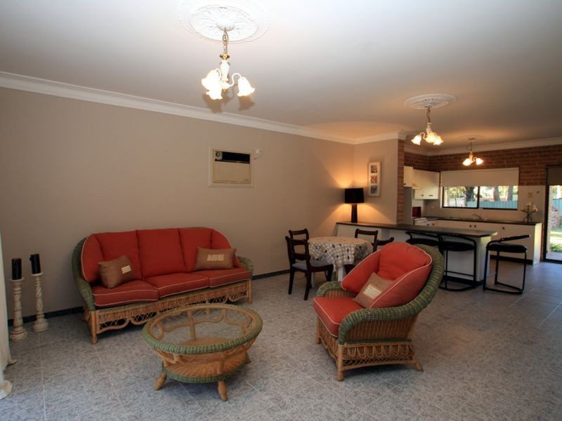 30 Suncrest Avenue, Sussex Inlet NSW 2540