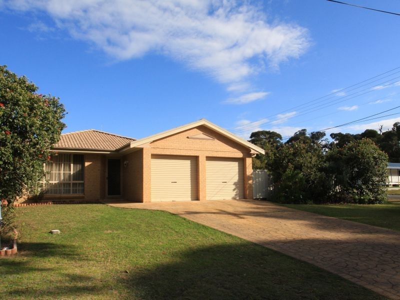 38 Boatharbour Drive, Sussex Inlet NSW 2540
