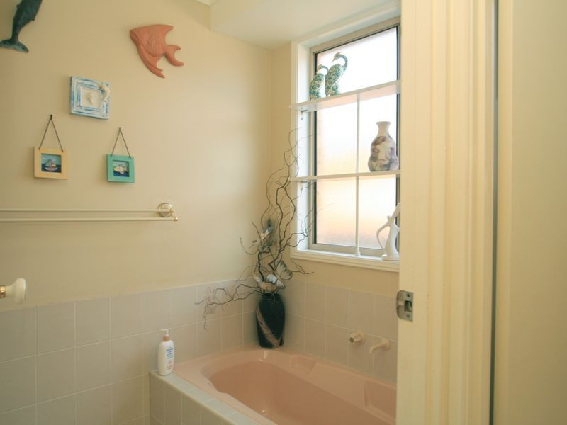 38 Boatharbour Drive, Sussex Inlet NSW 2540