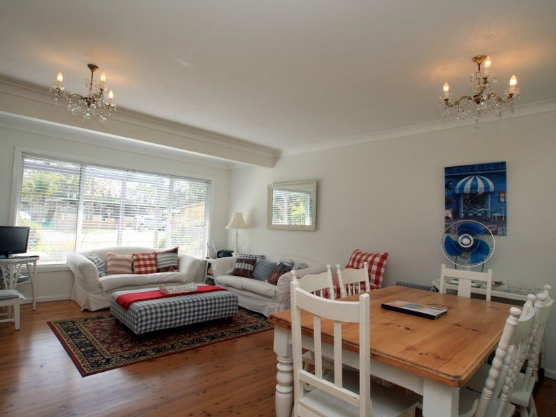 16 Sixth Avenue, Berrara NSW 2540