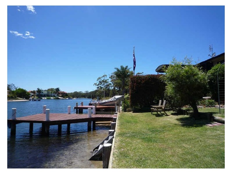 61 Cater Crescent, Sussex Inlet NSW 2540
