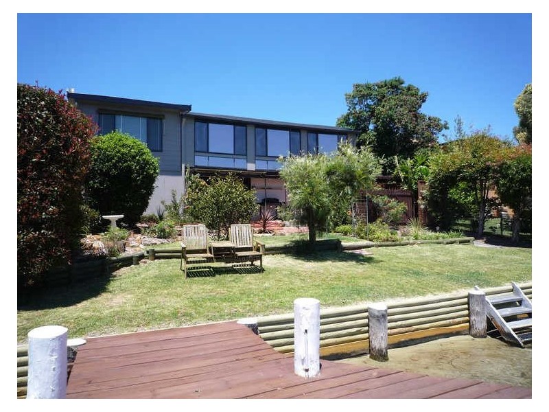 61 Cater Crescent, Sussex Inlet NSW 2540